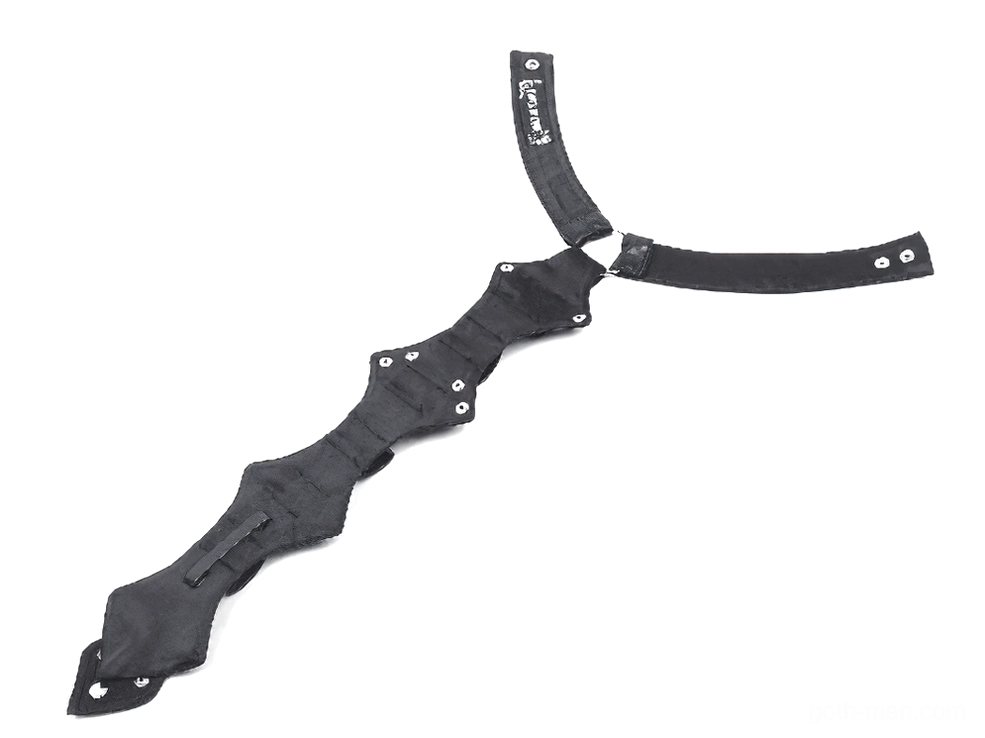 Alternative fashion faux leather gothic neck harness showcasing industrial aesthetic and clasp mechanism