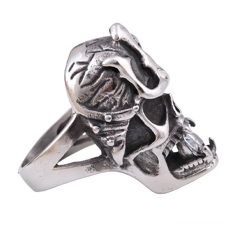 Gothic anarchy skull ring rear view with carved details and hollow band