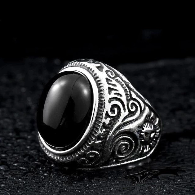 Black onyx gothic ring side view, antiqued silver band, embossed scroll pattern details