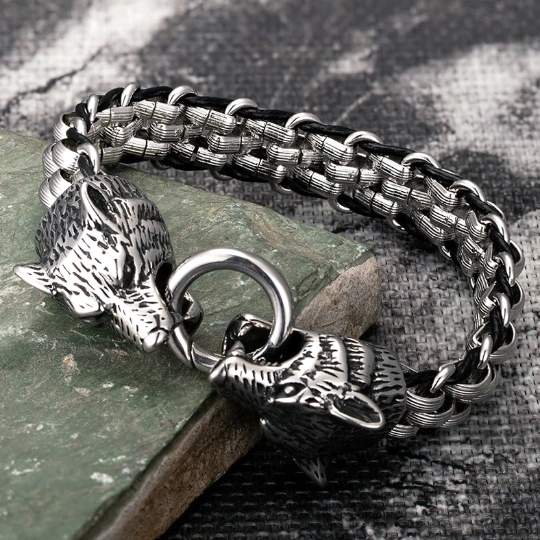 Double wolf head stainless steel chain bracelet low angle view