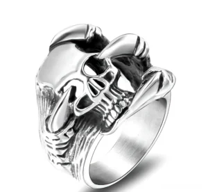 Dragon claw skull gothic ring front three-quarter view stainless steel unisex dark jewelry