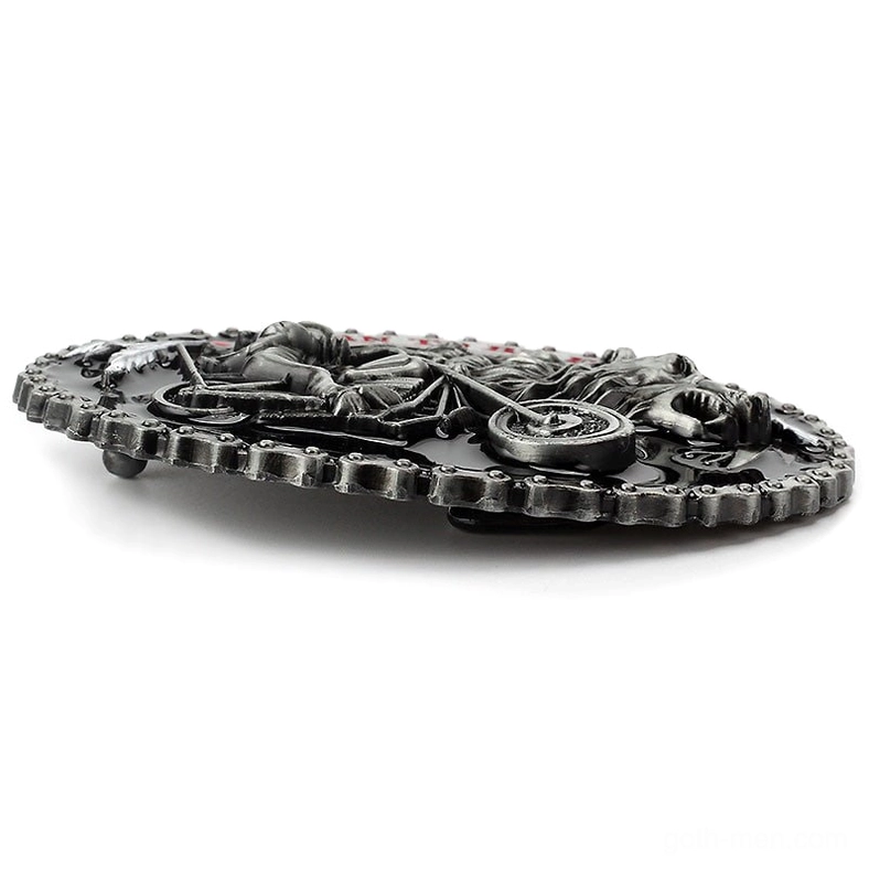 Motorcycle wolf gothic belt buckle side profile showing 3D embossed chain border detail