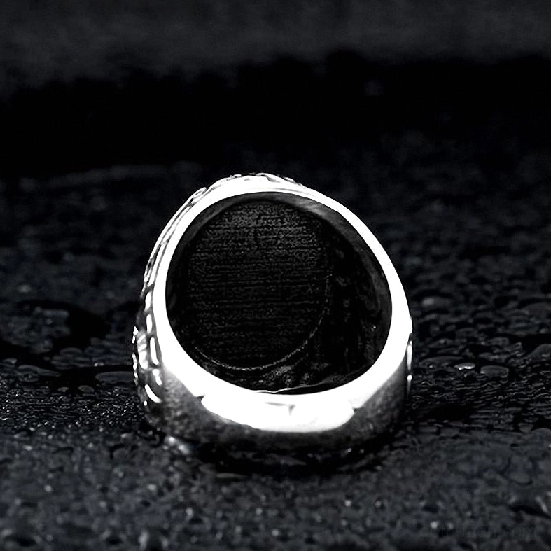 Inner band of gothic ring, smooth interior surface, carved outer motifs detail view