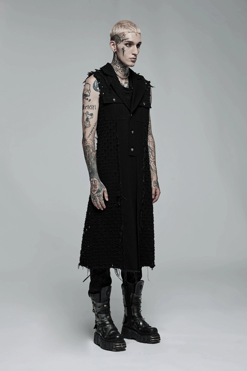 Sizing chart comparison table for black distressed gothic cape across all available sizes S to 5XL