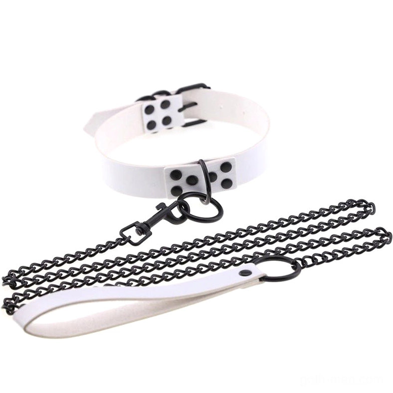 PU leather gothic choker close-up showing zinc alloy metal components and O-ring pendant attachment