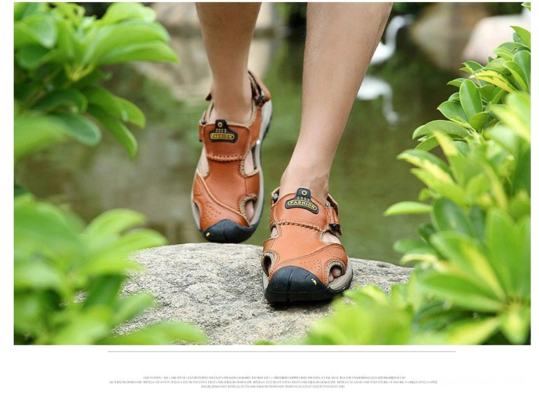 Gothic sandals size comparison showing versatility across multiple US sizes