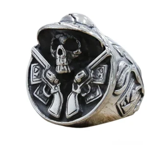 Gothic skull cowboy double revolver ring stainless steel front view embossed details