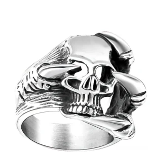 Gothic skull ring side profile detailed carving ridged band dark metal jewelry