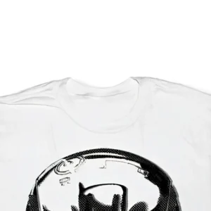 Crew neck detail of gothic robot skull print t-shirt showing upper front artwork placement