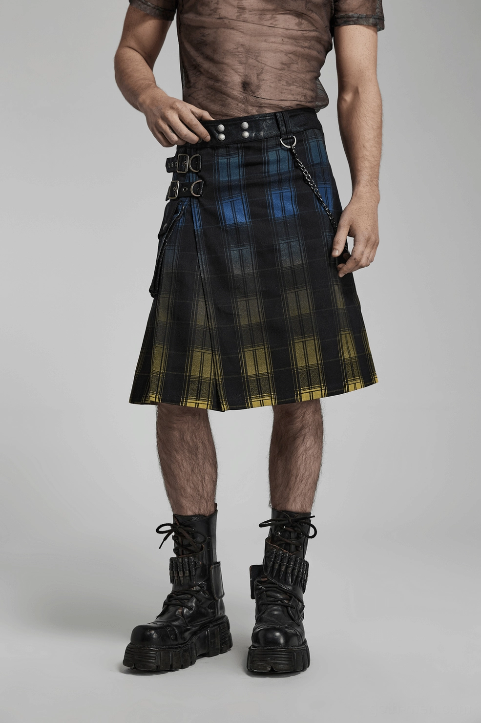 Black blue yellow gradient tartan kilt detachable chain feature versatile styling