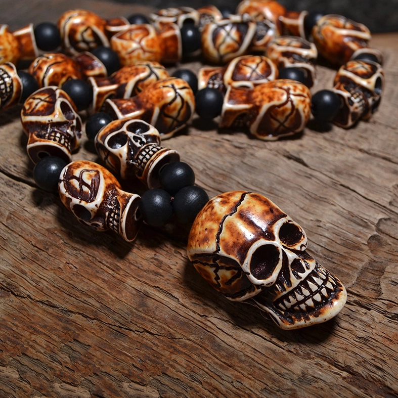 Gothic memento mori skull necklace full view chain strand