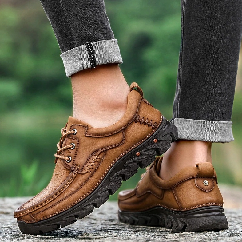 Premium handcrafted details and stitching on men's gothic oxford shoes