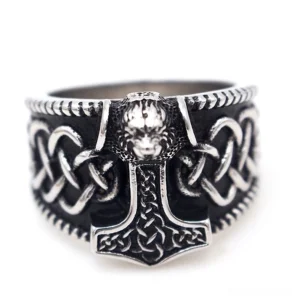 Viking Thor's Hammer Mjolnir gothic ring stainless steel - top-down front view showing Celtic knot patterns and beast head ornaments on silver-black vintage finish