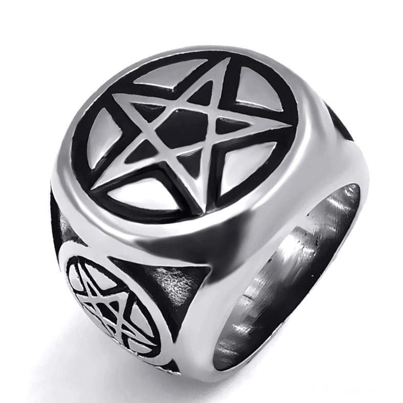 Pentagram gothic ring rear side view engraved star detail polished band