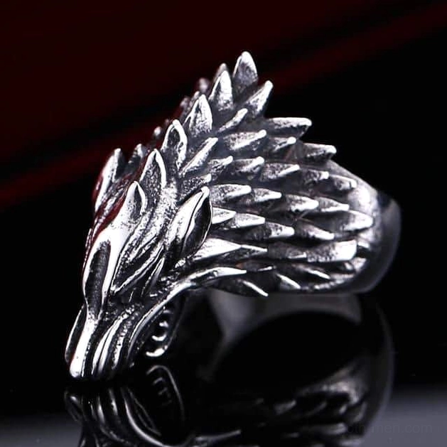 Spiked fur wolf head ring with sharp spine-like details along mane, antique silver gothic design, left front angle