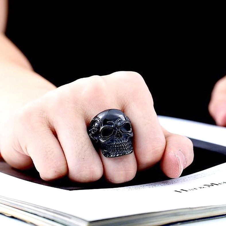 Vintage color triple skull gothic ring alternative lighting view