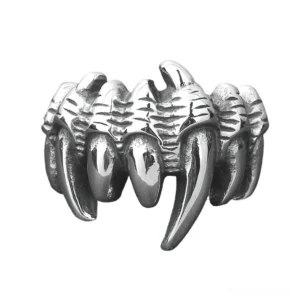 Front-facing view of sharp multi-fang wolf claw ring design - gothic punk jewelry statement piece